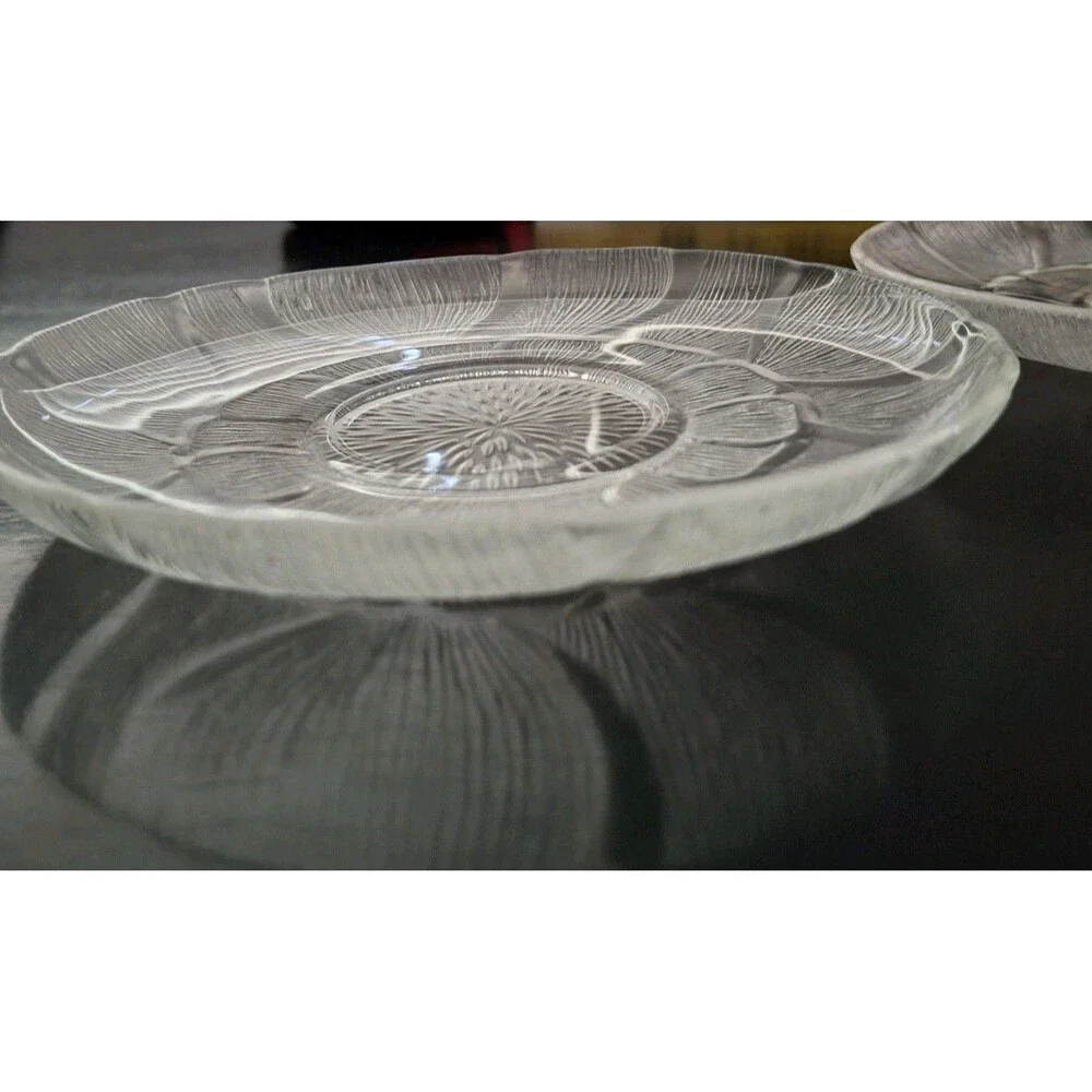 Set of 4 Arcoroc Fleur Clear Glass Cup Saucer Made in France 5 3/8